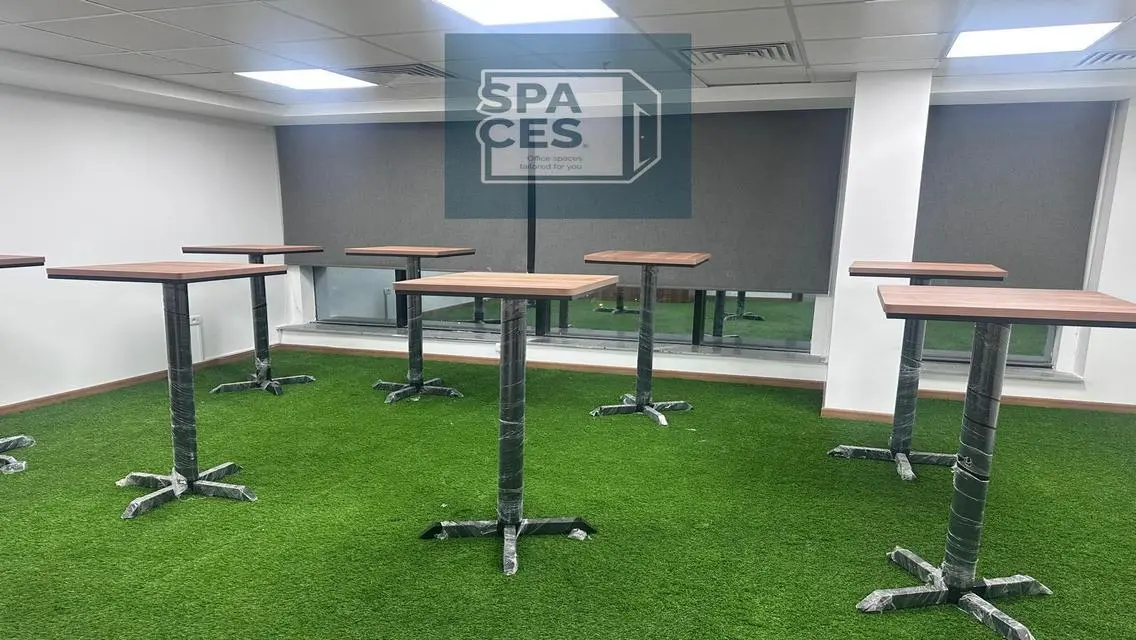 Furnished office for rent 500 m on North 90th Stre