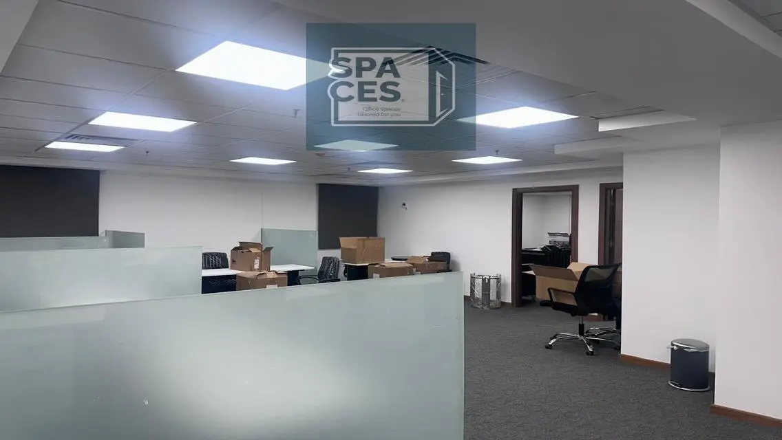 Furnished office for rent 500 m on North 90th Stre