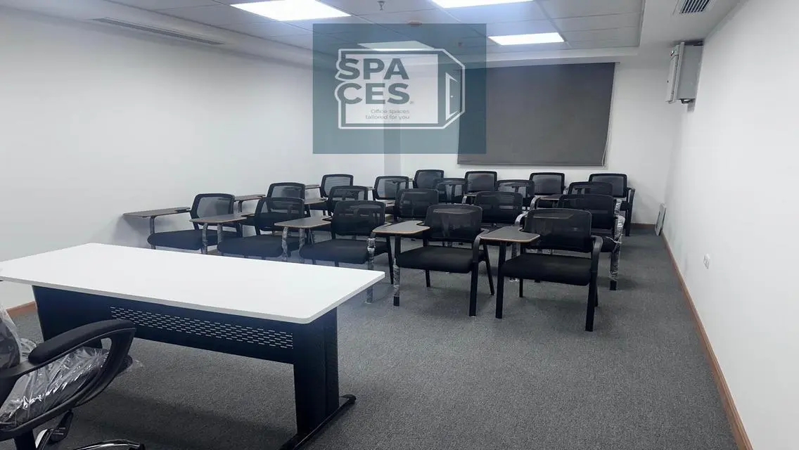 Furnished office for rent 500 m on North 90th Stre
