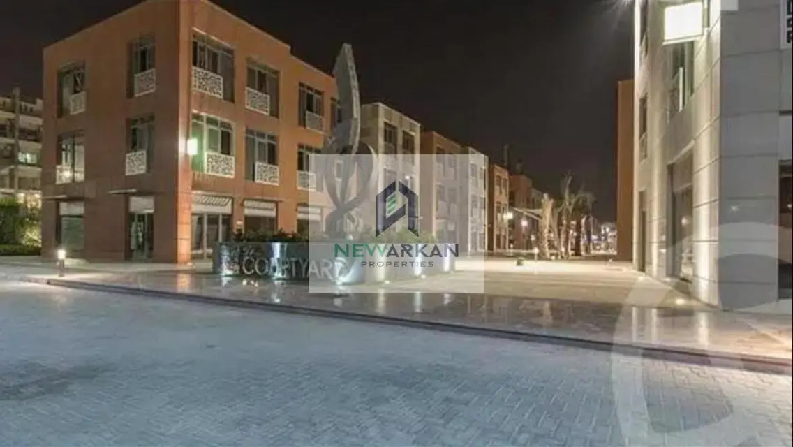مكتب متشطب بالكامل وبالتكيفات بالقرب من ذا جيت