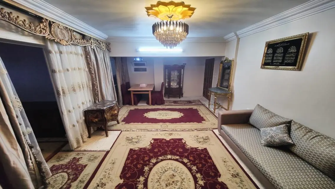 Luxury Apartment with Spacious Layout and Amenities