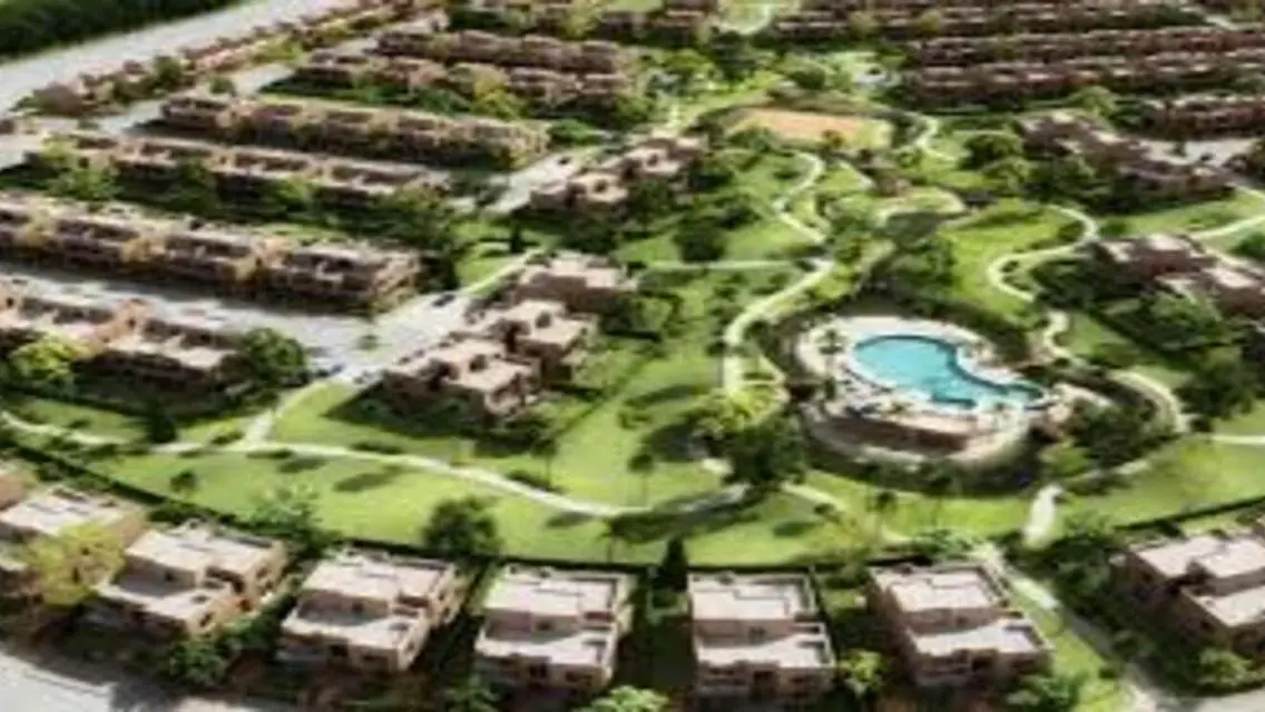 Villa with 250 sqm Garden in New Cairo 10Yrs Inst