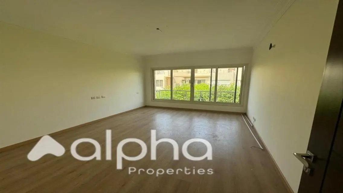 Townhouse for sale fully finished in Grand Heights