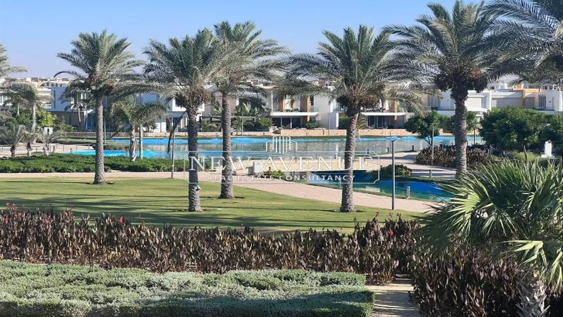 villa sea view 5 bedrooms 2nd row sea with caibna