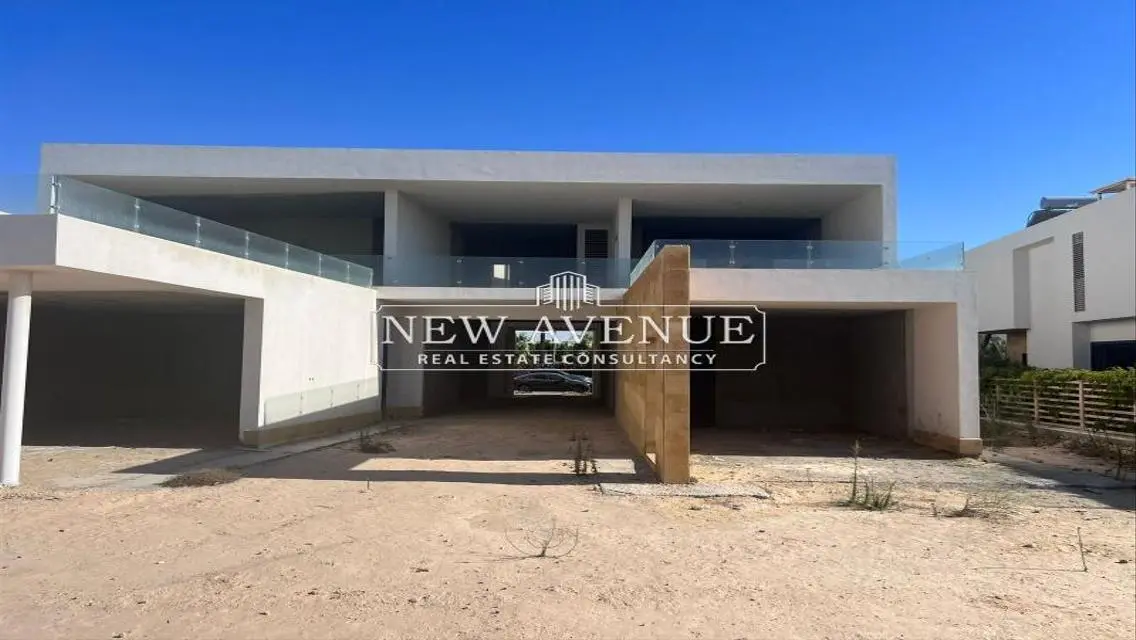 villa sea view 5 bedrooms 2nd row sea with caibna