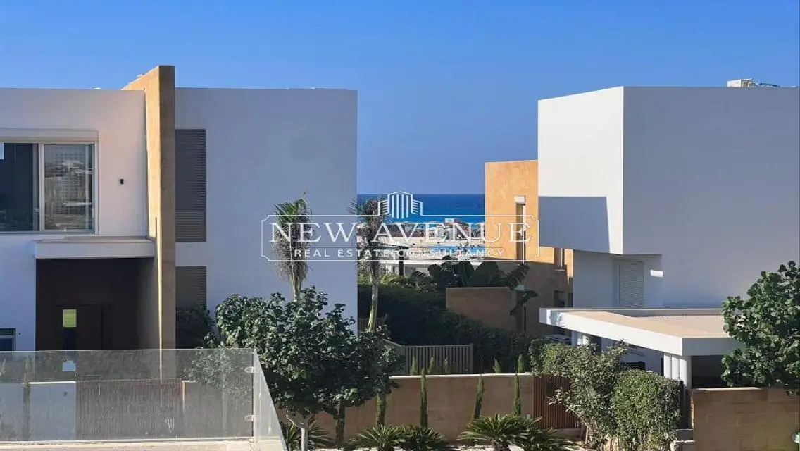 villa sea view 5 bedrooms 2nd row sea with caibna