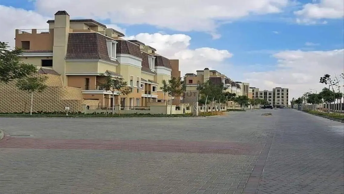 Lowest price ZVilla with garden Readytomove Sarai
