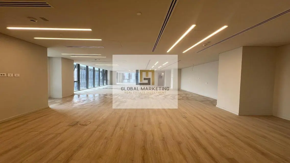 Finished Office 600 sqm in UVenues Next to 5A