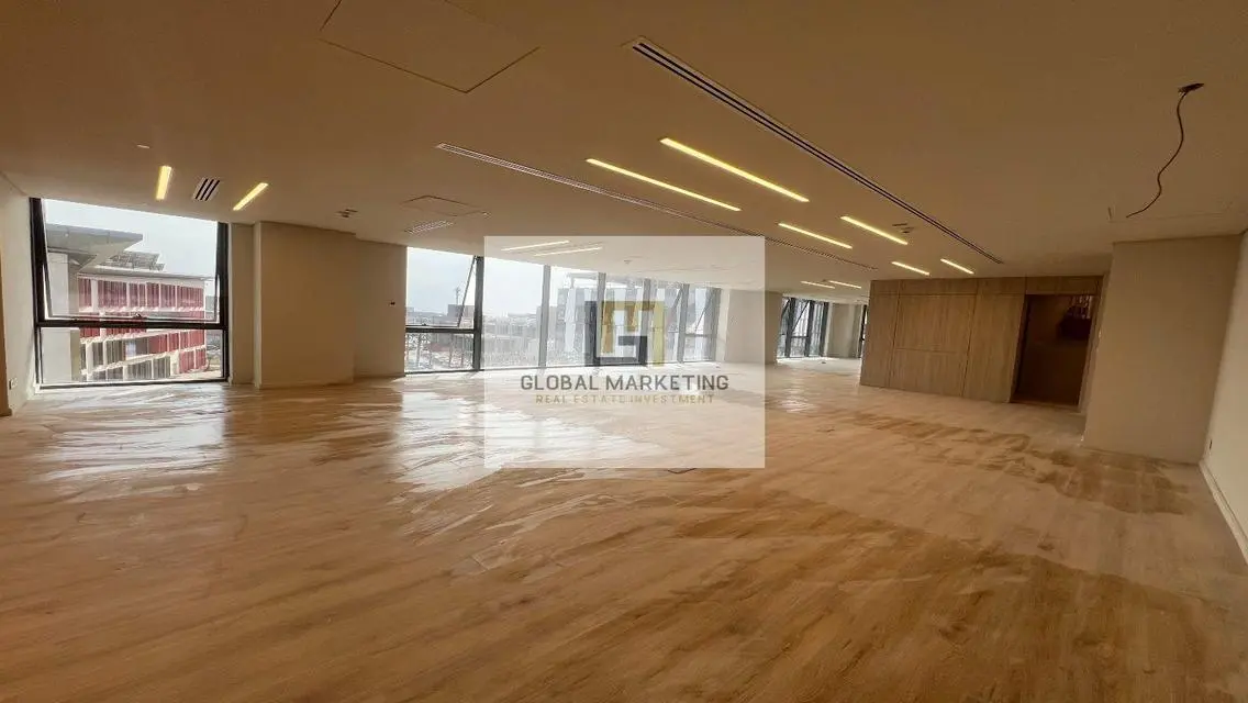 Finished Office 600 sqm in UVenues Next to 5A