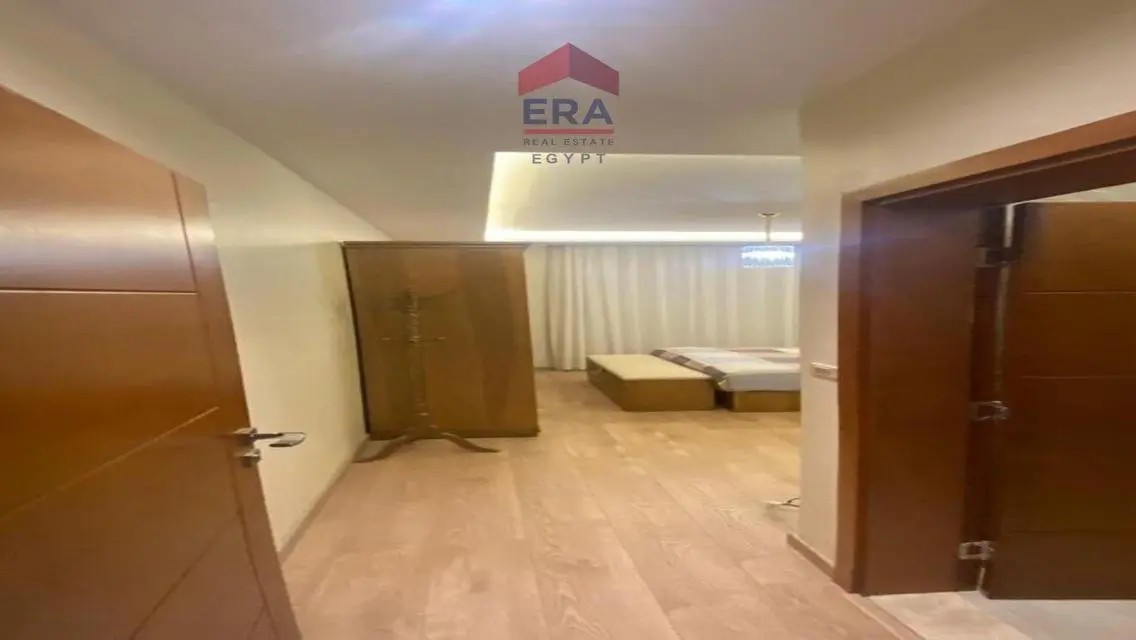 شقة | للإيجار | ديستركت 5