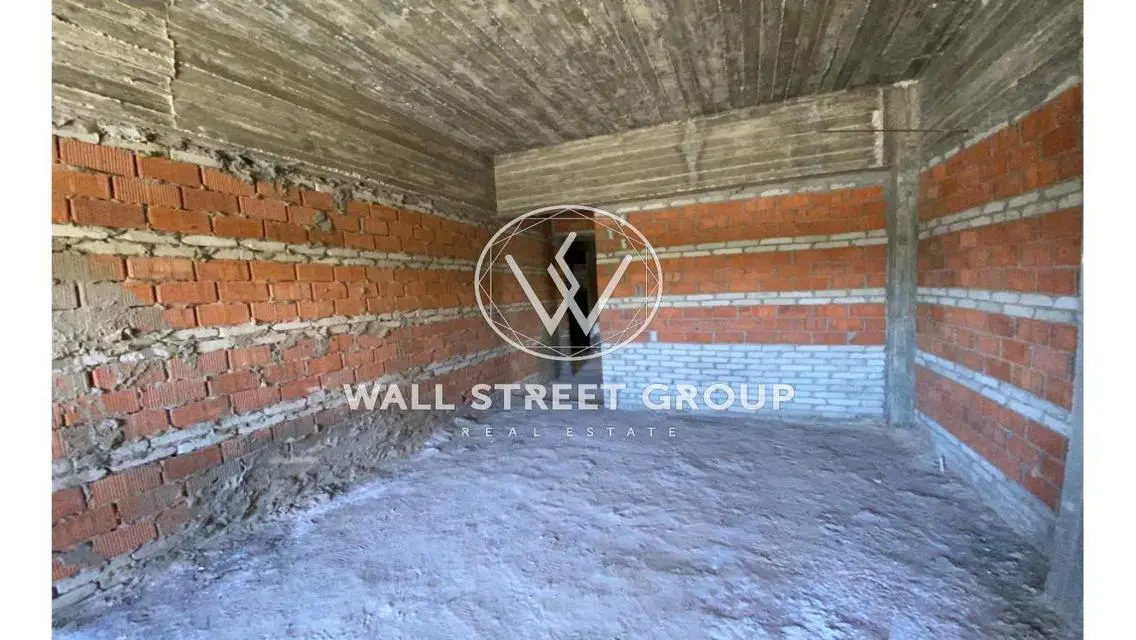 Twin House for sale 270m+130m garden in  El patio