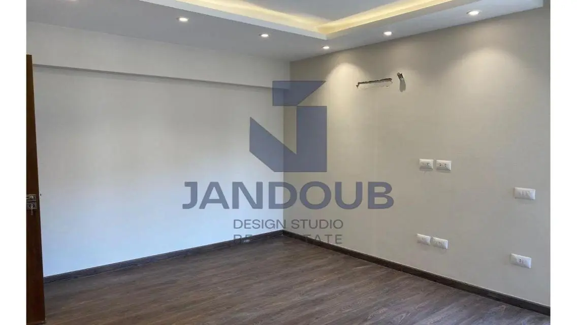 شقة فاخرة في كمبوند بالم هيلز - القاهرة الجديدة