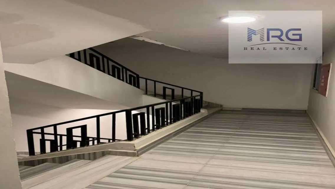 Studio for sale on Maadi Ring Road, minutes from C