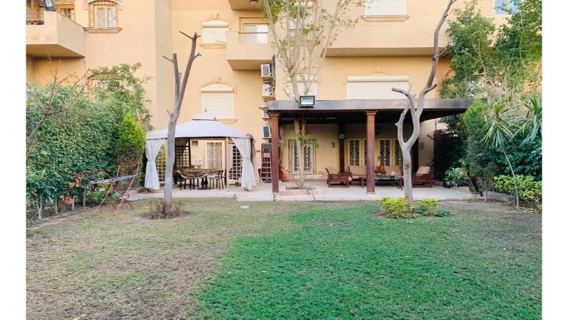 townhouse for sell at moon valley 1