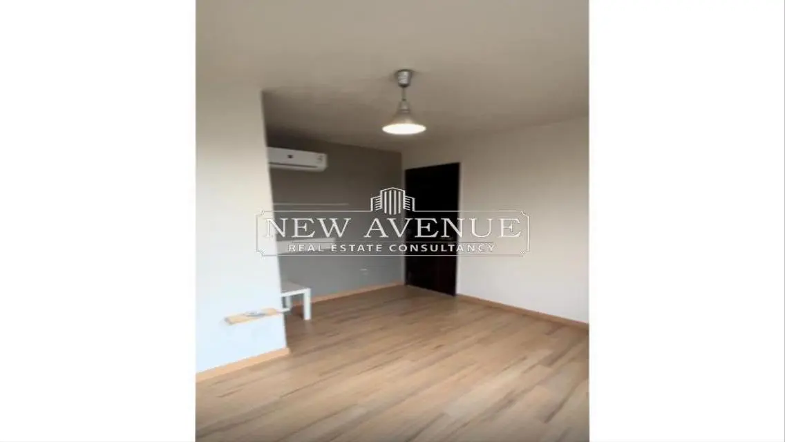 Triplex prime location fully finished with AC&#39;s