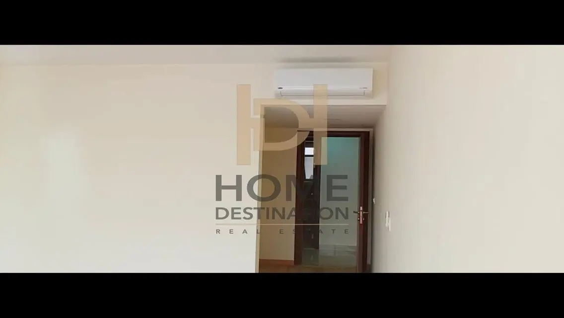 متشطبة مع مطبخ وتكييفات هايد بارك القاهرة الجديدة