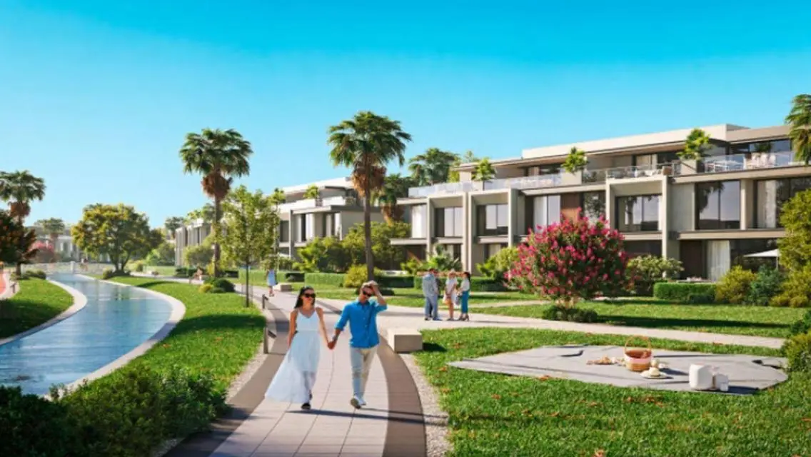 Luxury Property in PX with Private Garden and Shared Pool