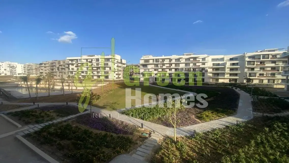 Apartment with Garden in V-Residence Villette 203m