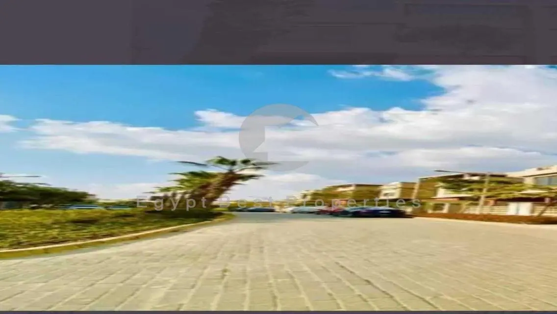 FOR SALE RTM VILLA STEPS AWAY FROM MALL OF EGYPT