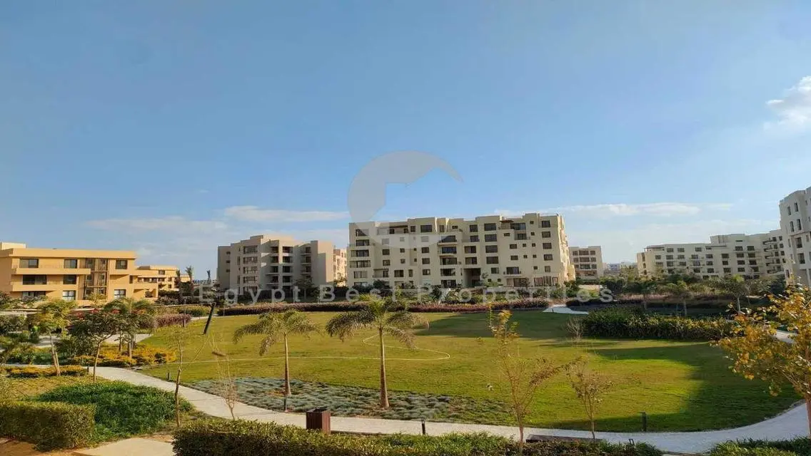 FOR SALE RTM 3BEDROOM APARTMENT @OWEST BEST PRICE