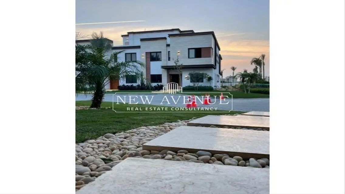 Delivered Twinhouse 305m with installments
