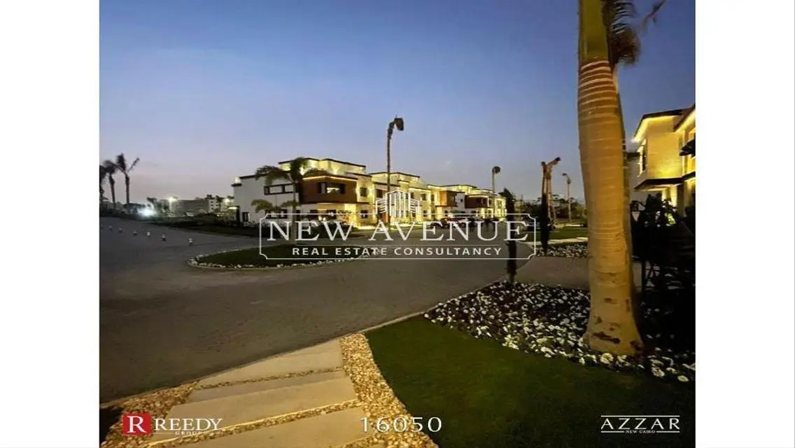 Delivered Twinhouse 305m with installments