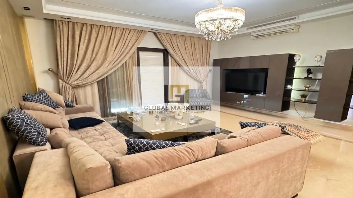 Furnished apartment with garden for rent Mivida .