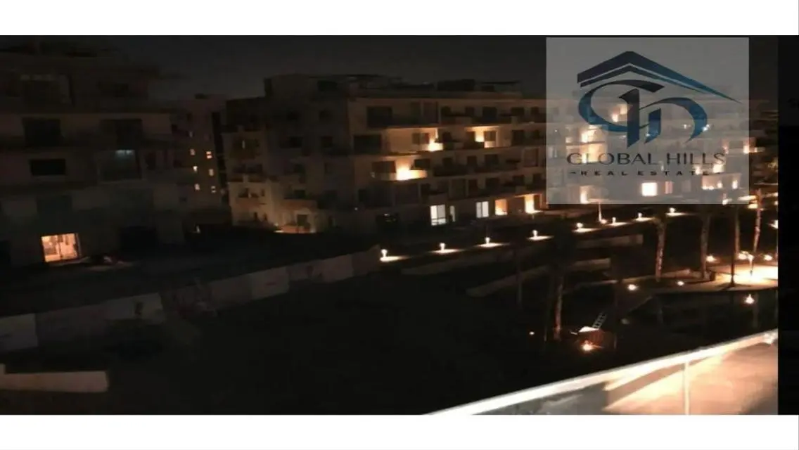 للبيع بنت هاوس في فيليت استلام فوري متشطب