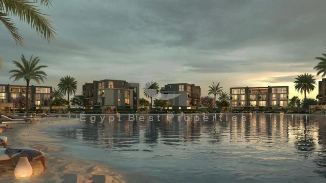 Ground With Garden In Prime Location @Silver Sands