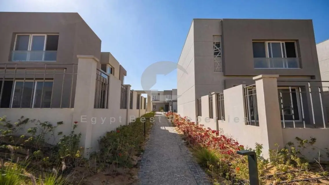 Villa For Sale In Prime Location Over 12 Years