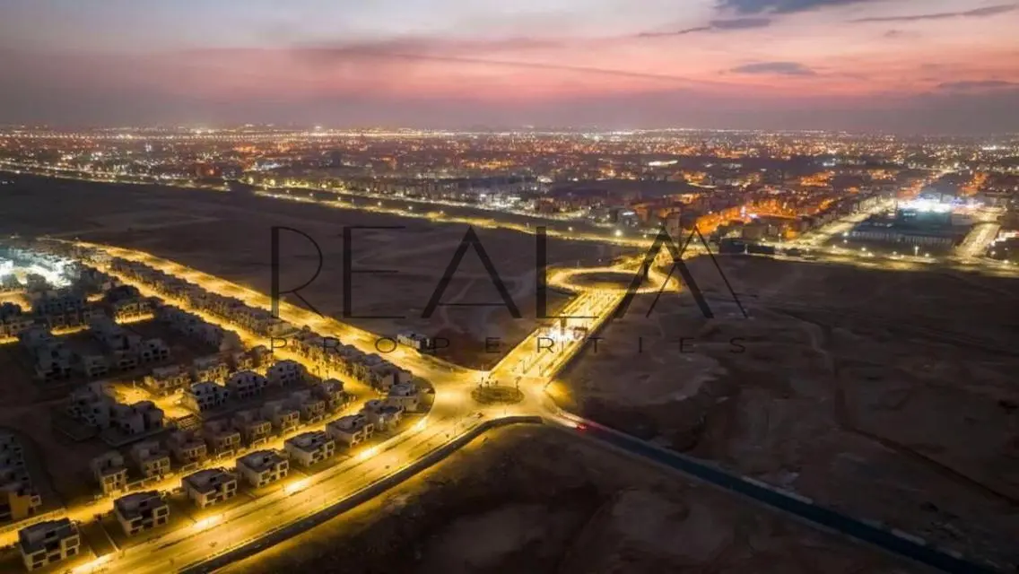 فيلا فاخرة بمساحة 5 غرف مع مسبح خاص وحديقة