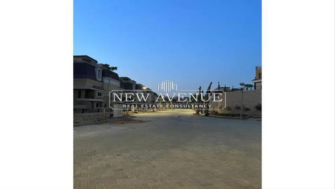 Ready to move apartment prime location in sarai