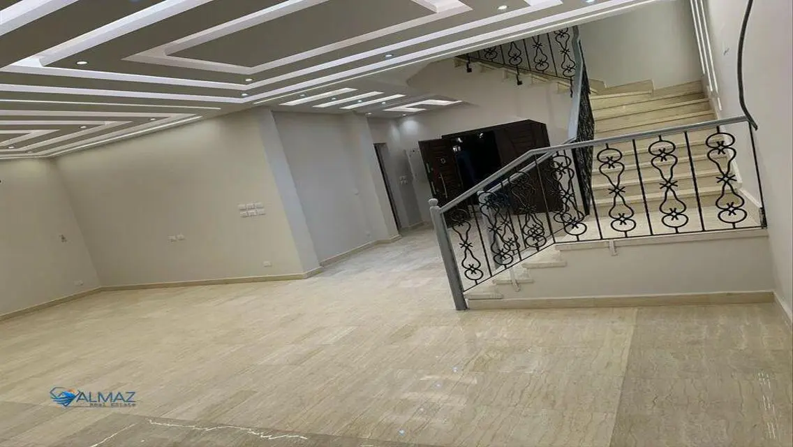فيلا للايجار في الرحاب 2 في مجموعه 26