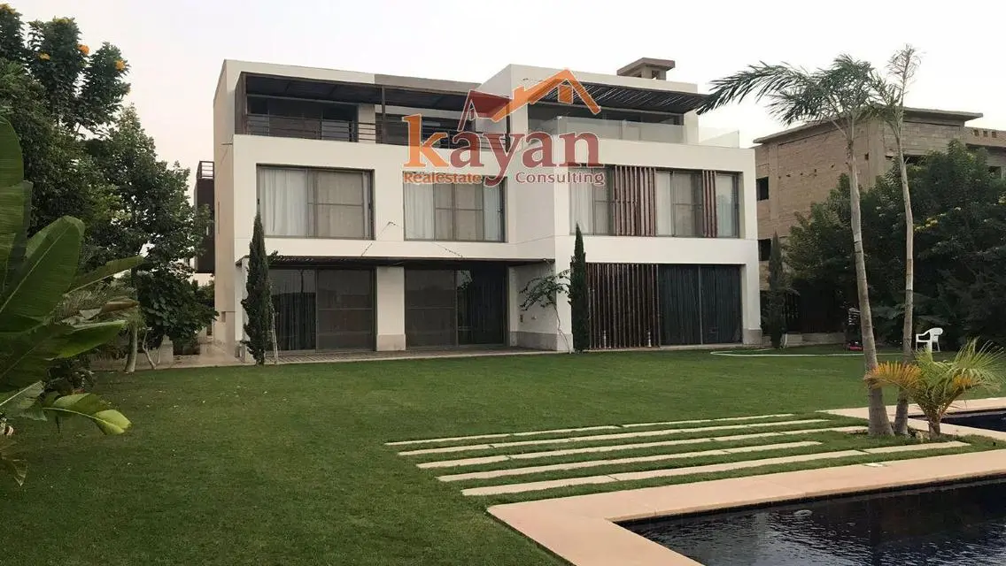 توين هاوس للايجار مفروشه صف اول ع الجولف ف ديونز