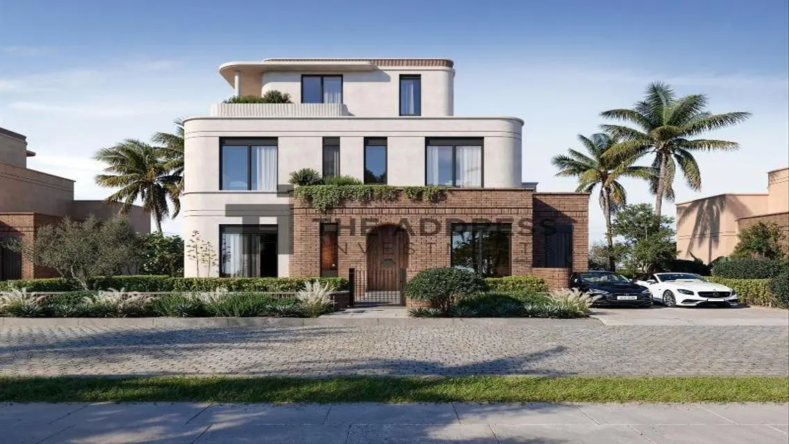 Luxury Apartment at Crescent Walk - 10 Bedrooms