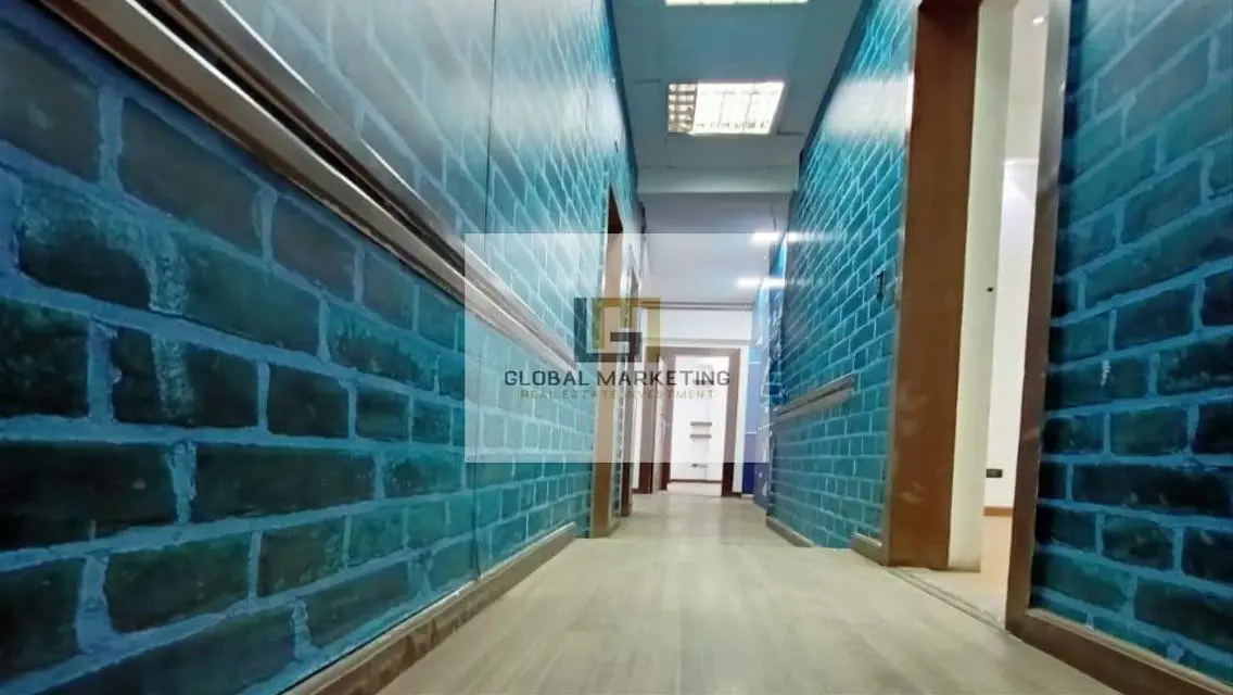 Finished Office 220m for rent in Teseen