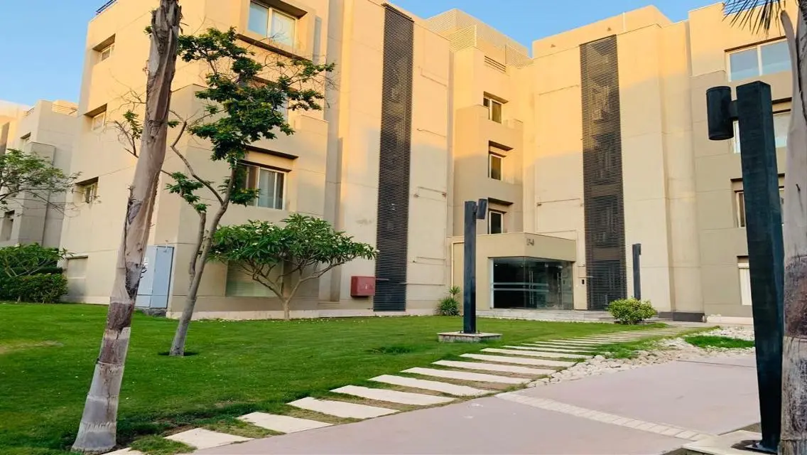 Apartment 155m - kitchen &amp; Ac&#39;s - Village Gate