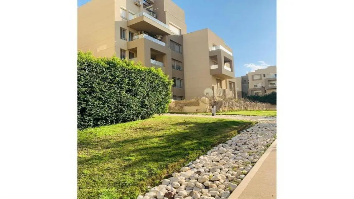 Apartment 155m - kitchen &amp; Ac&#39;s - Village Gate
