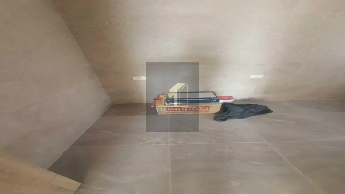 penthouse 175 m fully finished with ac/s low price