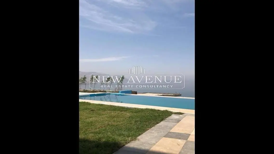 First row lagoon Twin house at il monte Galala