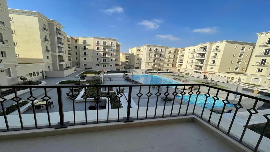 Furnished apartment for rent in Mivida Boulevard