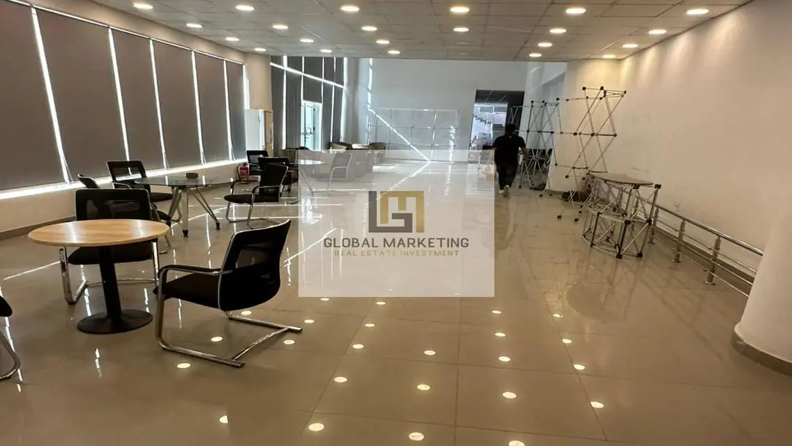 Office 2300m for rent in Factories Area