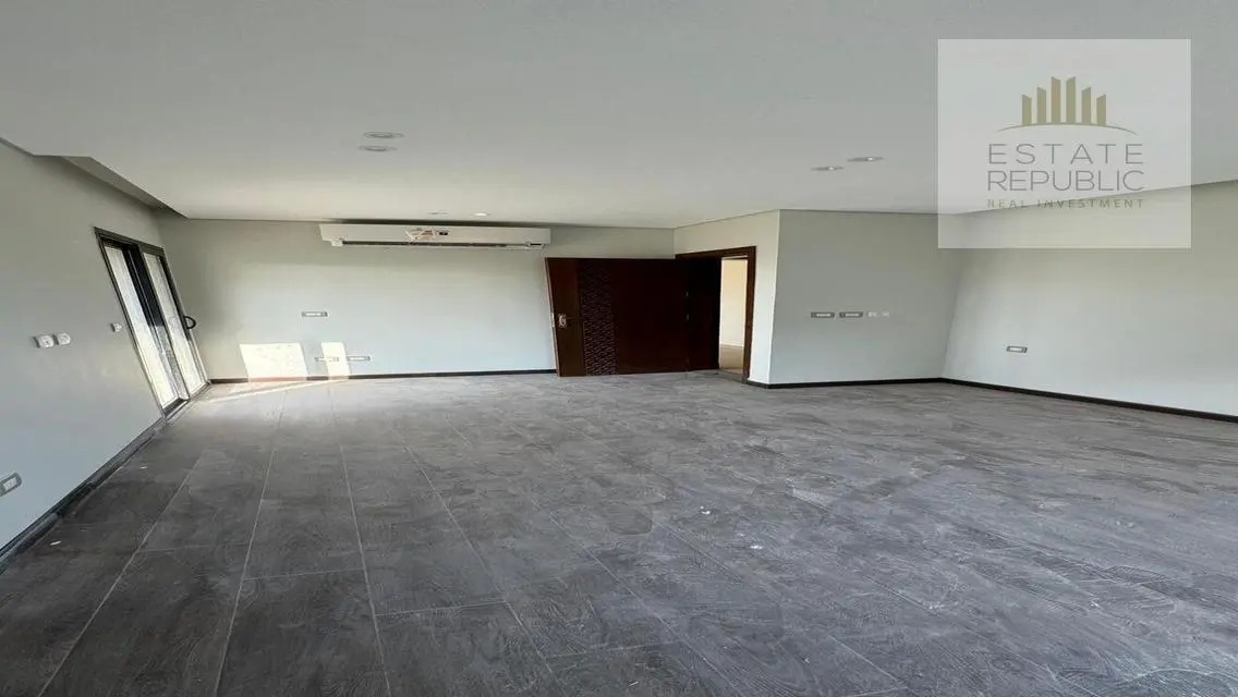 flat for rent in Villette Sodic with kitchen &amp; acs