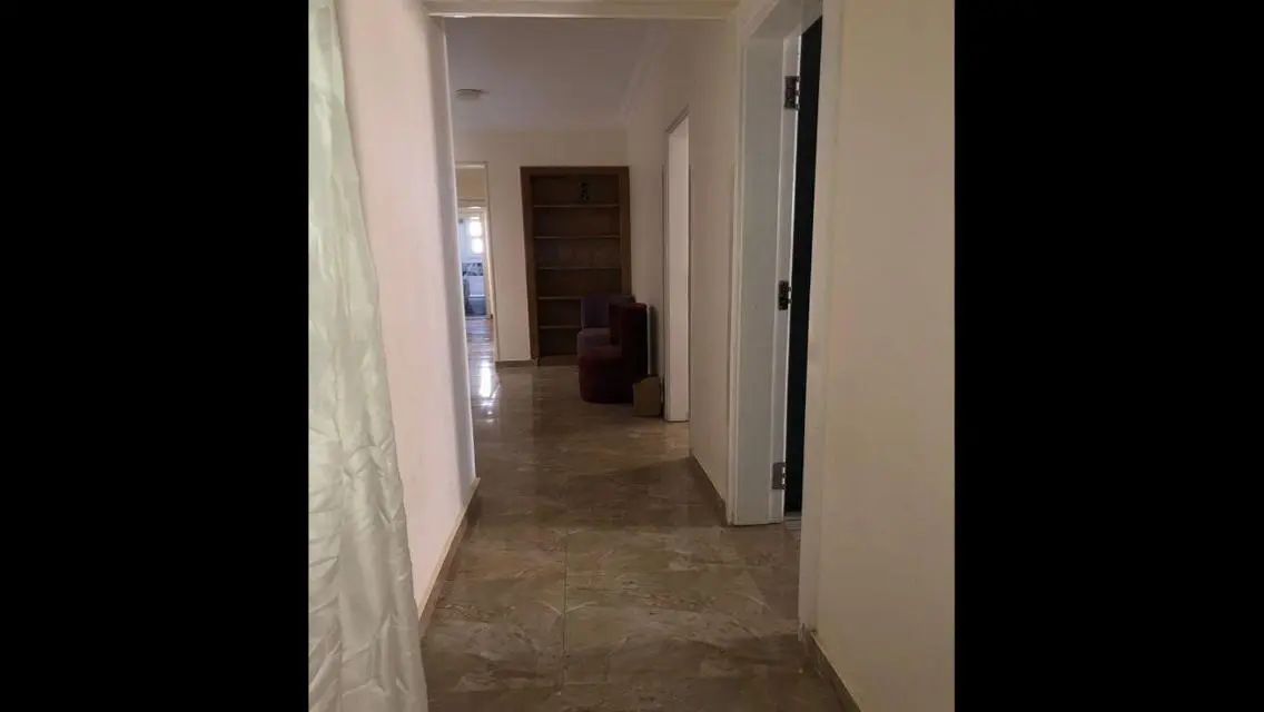 شقة فاخرة بمساحة واسعة في قلب المدينة