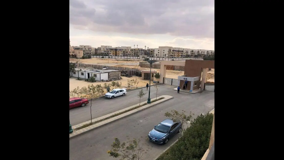 شقة فاخرة بمساحة واسعة في قلب المدينة