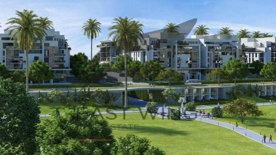 Prime location Overlooking lagoon - instalments