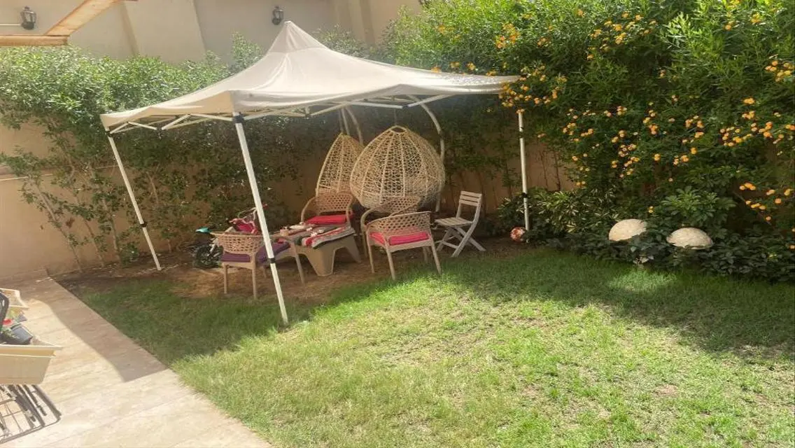 توين هاوس بيع بسعرمميز بكمبوند الياسمين الشيخ زايد