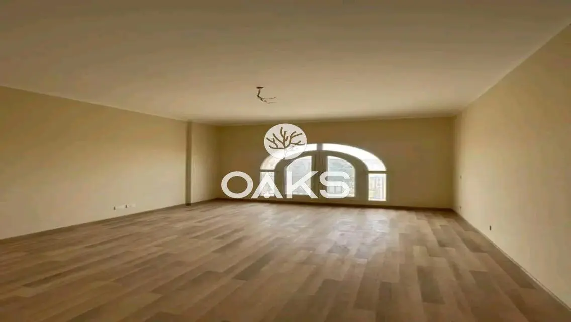 Apartment Finished in 90 Avenue