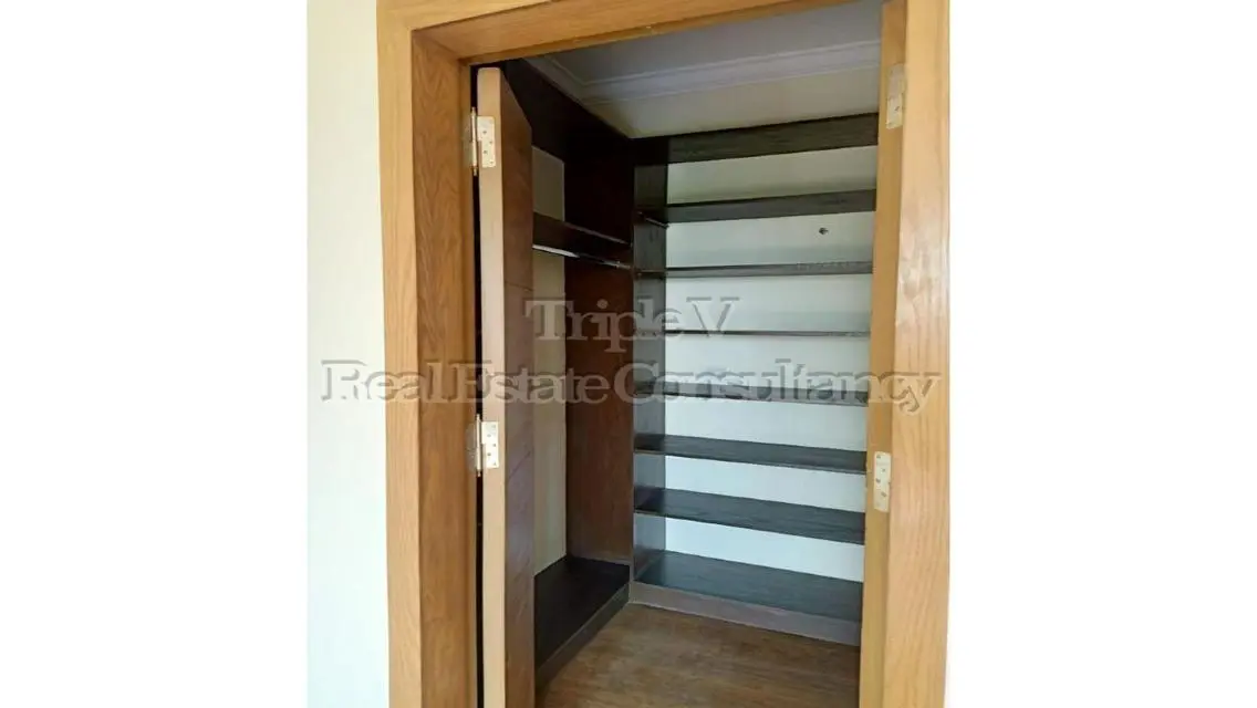 With Kitchen, Dressing, Ac&#39;s And Landscape View