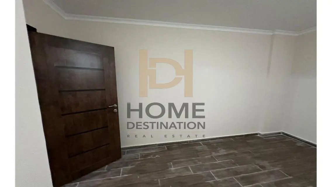 Apartment for sale in Sarai, Very Prime location